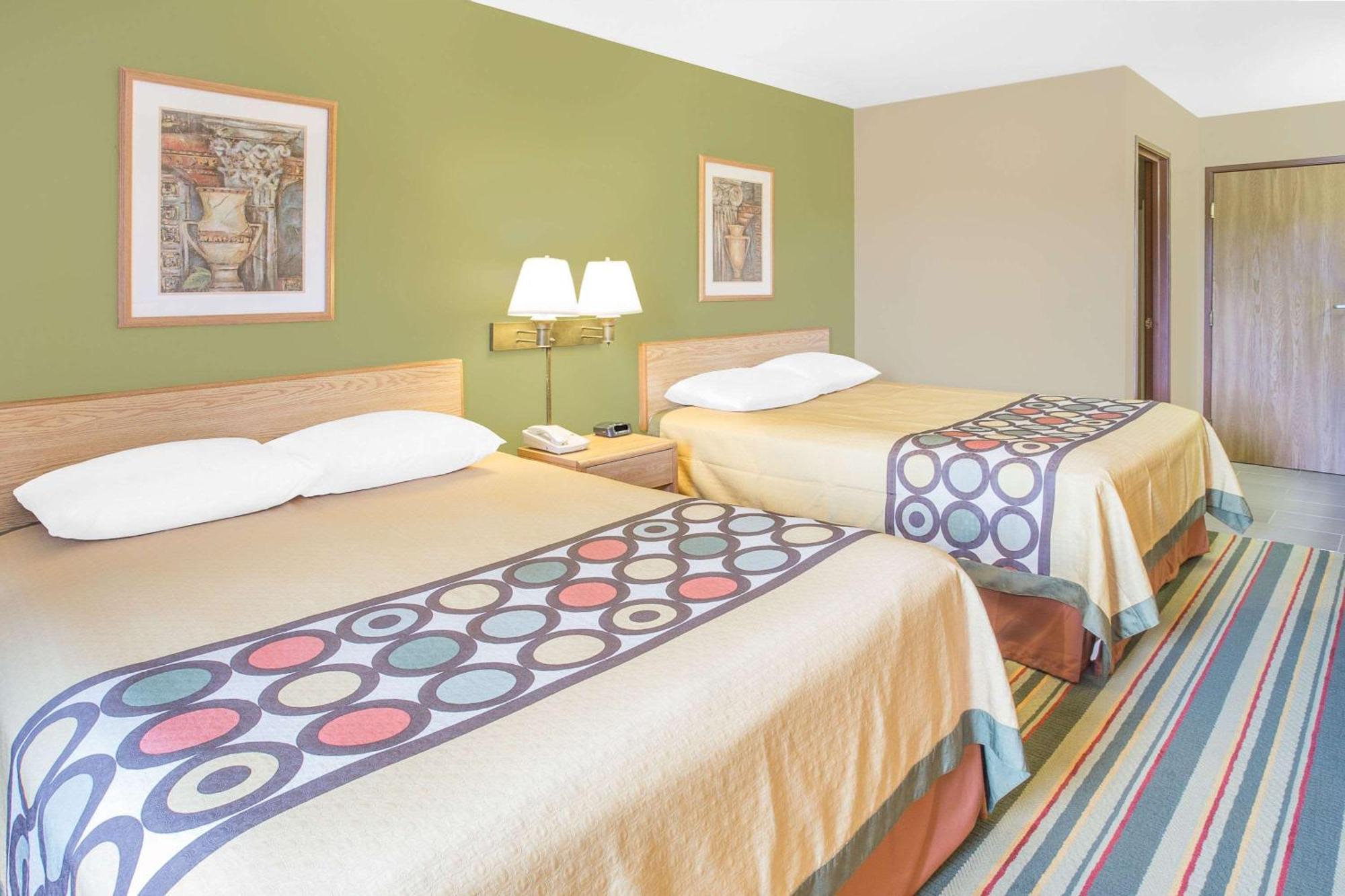 Hotel Super 8 By Wyndham East Moline Esterno foto